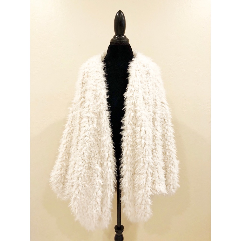 Vici Collection Lovestitch White Faux Fur Sweater